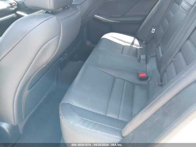 Lexus IS 200T 2017 JTHBA1D27H5058840 Image 8