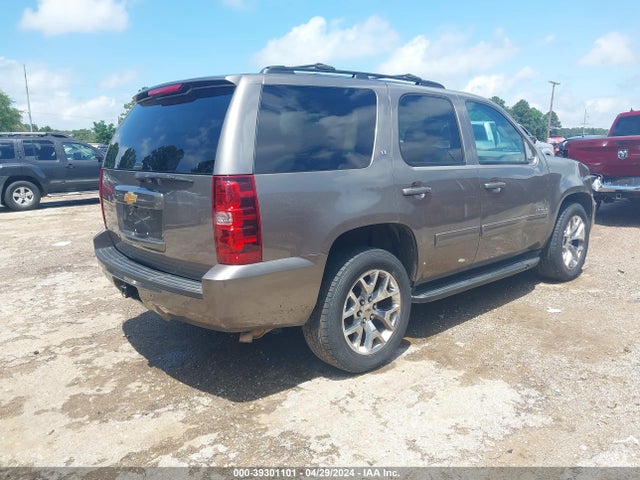 Chevrolet Tahoe Lt 2014 1GNSCBE00ER191045 Image 4