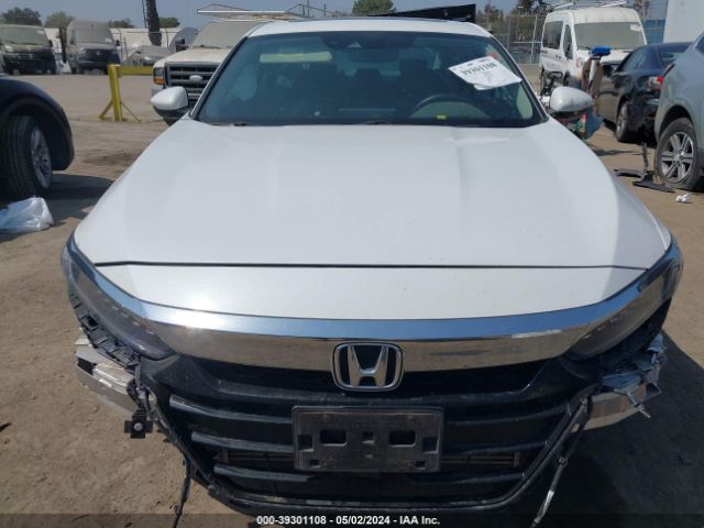 1HGCV2F98KA005705 Honda Accord Touring 2.0t