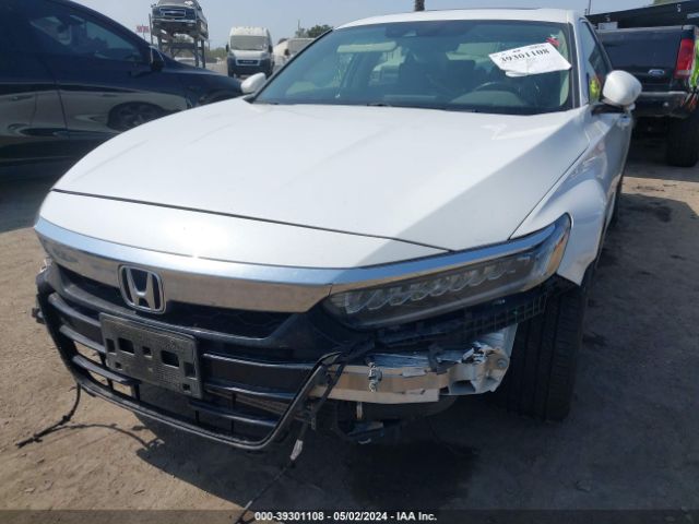1HGCV2F98KA005705 Honda Accord Touring 2.0t