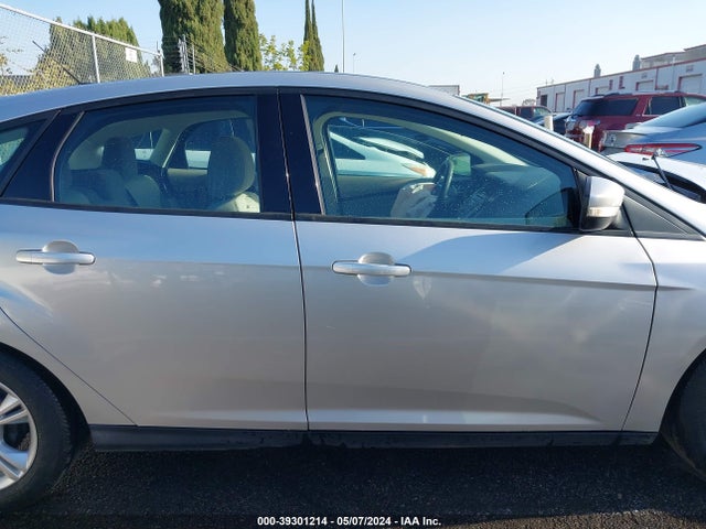 Ford FOCUS SE 2014 1FADP3K23EL277718 Image 13