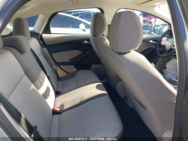 Ford FOCUS SE 2014 1FADP3K23EL277718 Image 8