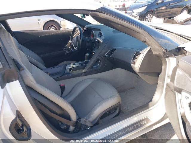 Chevrolet CORVETTE STINGRAY 2019 1G1YB2D72K5121434 Image 5