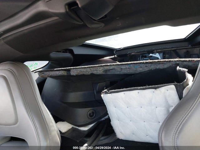 Chevrolet CORVETTE STINGRAY 2019 1G1YB2D72K5121434 Image 8
