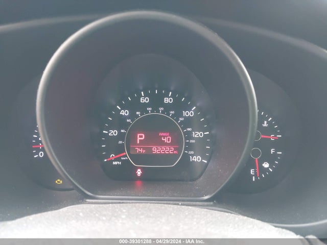 KIA SOUL + 2017 KNDJP3A54H7463239 Image 7