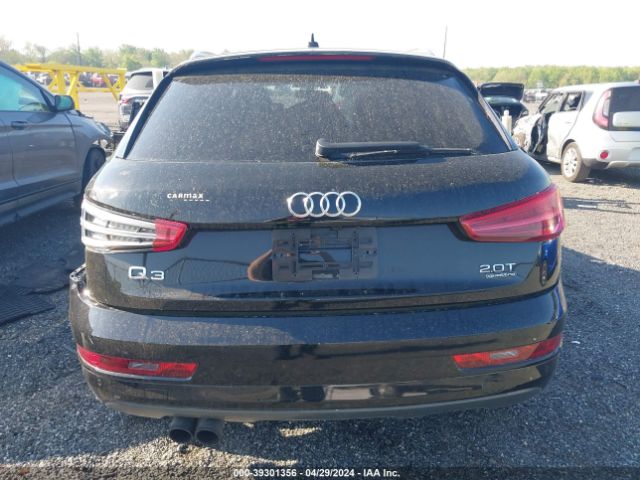 WA1ECCFS1HR008956 Audi Q3 2.0t Premium