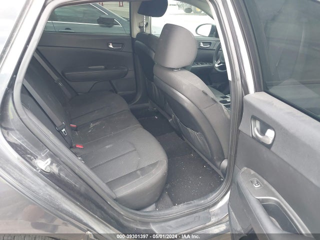 KIA Optima Lx 2017 KNAGT4L32H5161853 Image 8