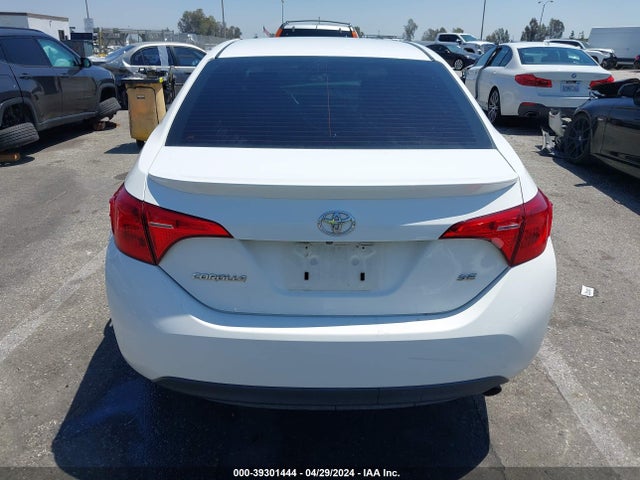 Toyota COROLLA SE 2017 5YFBURHE4HP723465 Image 17