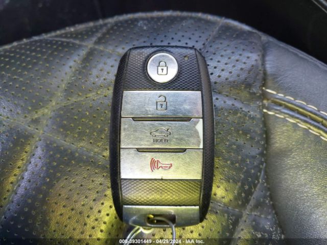 5XXGR4A61FG372842 KIA Optima Sxl Turbo