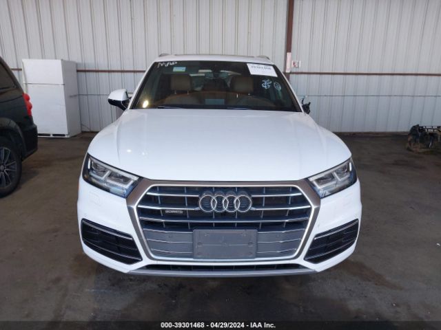 WA1BNAFY7J2082161 Audi Q5 2.0t Premium/2.0t Tech Premium
