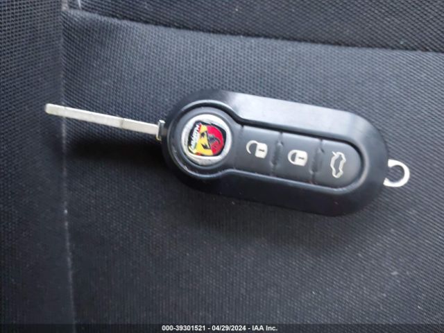 3C3CFFFH3FT616061 Fiat 500 ABARTH