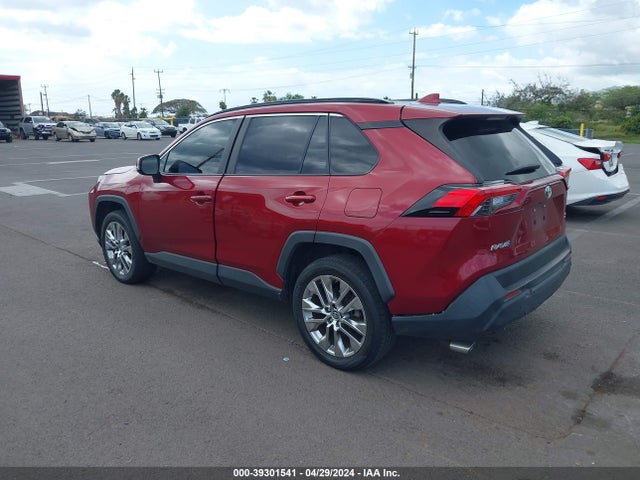 Toyota Rav4 Xle Premium 2019 JTMC1RFV0KD041211 Image 3