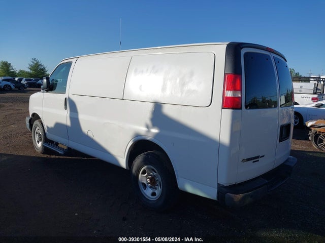Chevrolet Express 3500 Work Van 2015 1GCZGTFG4F1280792 Image 3