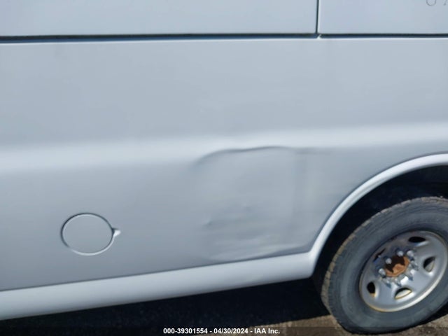 Chevrolet Express 3500 Work Van 2015 1GCZGTFG4F1280792 Image 6