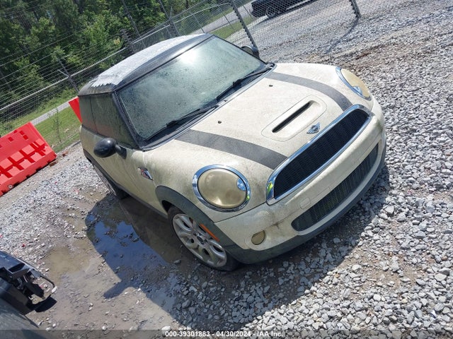 2009 MINI COOPER S WMWMF73589TW86314 Photo 0
