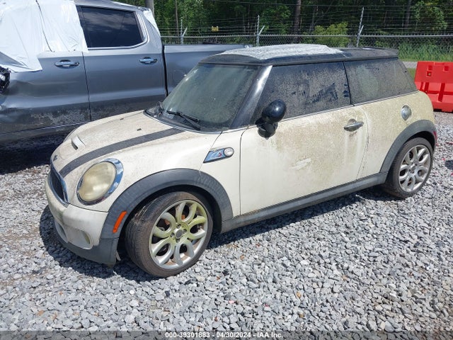 2009 MINI COOPER S WMWMF73589TW86314 Photo 1