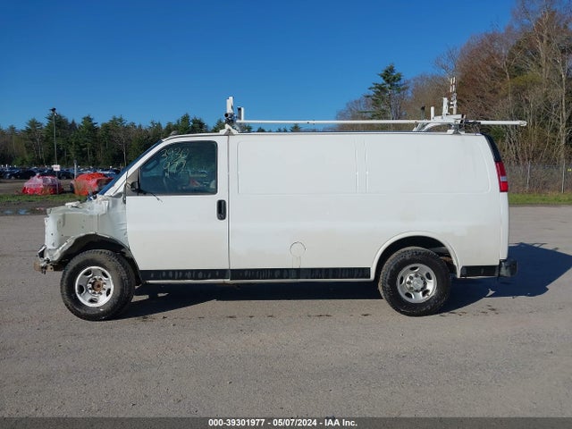 Chevrolet Express 2500 Work Van 2019 1GCWGAFG6K1147226 Image 14