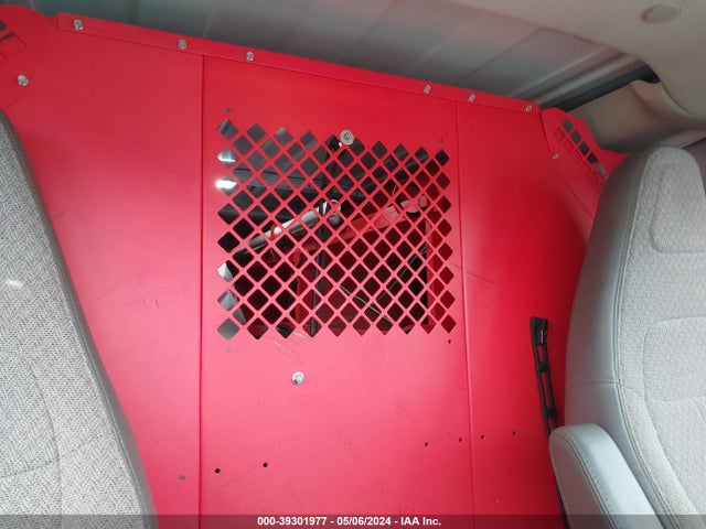 Chevrolet Express 2500 Work Van 2019 1GCWGAFG6K1147226 Image 8
