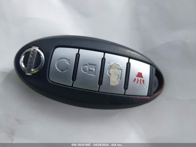 KNMAT2MVXHP507553 Nissan ROGUE SV