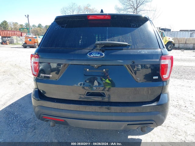 Ford Utility Police Interceptor 2016 1FM5K8AR2GGB53911 Image 16