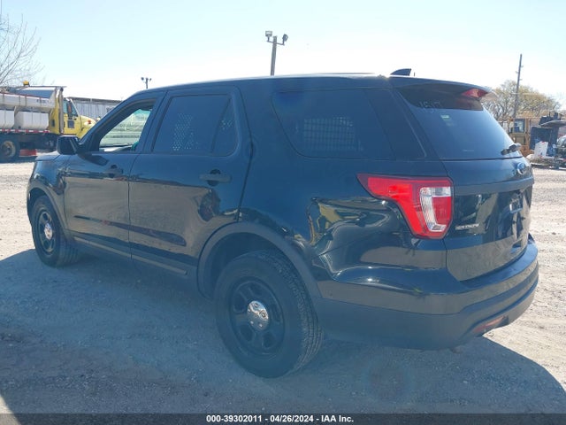 Ford Utility Police Interceptor 2016 1FM5K8AR2GGB53911 Image 3