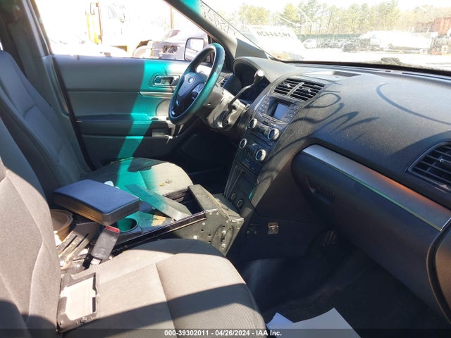 Ford Utility Police Interceptor 2016 1FM5K8AR2GGB53911 Image 5