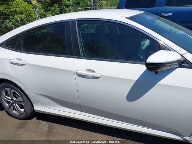 Honda Civic Lx 2018 2HGFC2F55JH541303 Image 13
