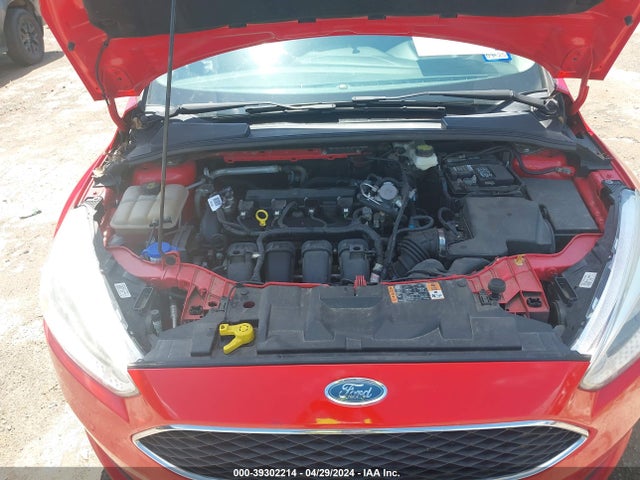 Ford FOCUS SE 2017 1FADP3F20HL214123 Image 10