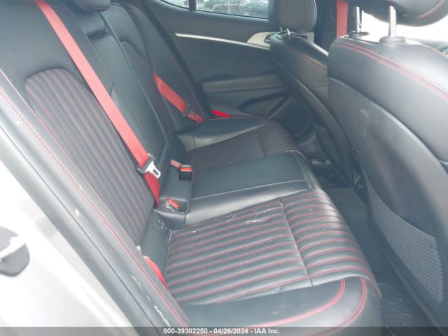KMTG54TE7NU088318 Genesis G70 3.3t Awd