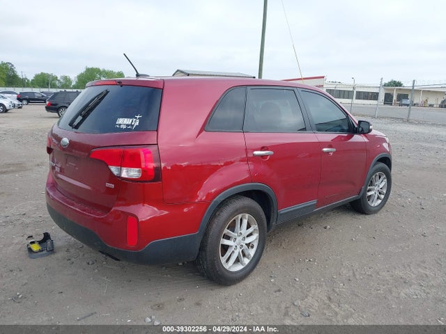 KIA SORENTO LX 2014 5XYKT3A6XEG457338 Image 4