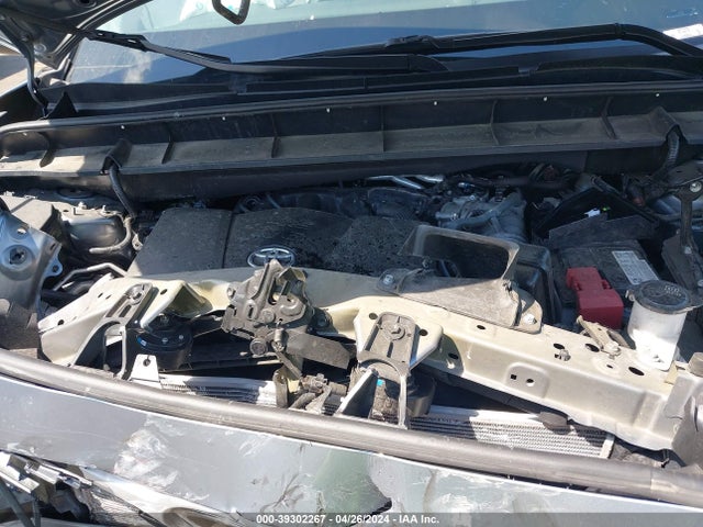 Toyota Highlander Xle 2021 5TDGZRAH9MS064876 Image 10