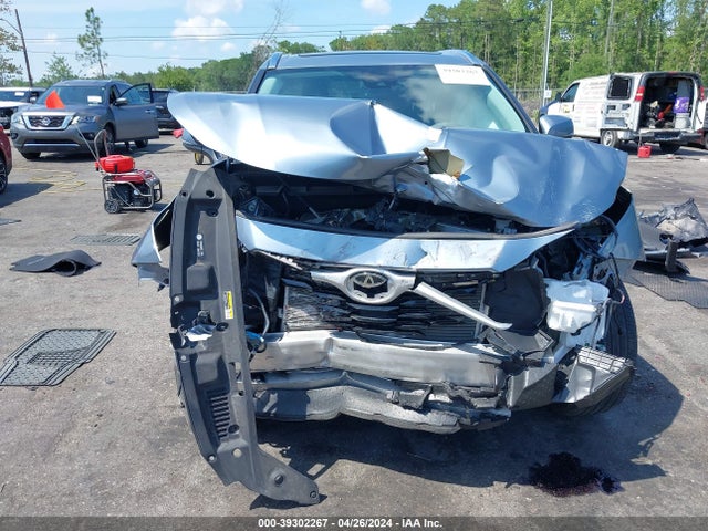 Toyota Highlander Xle 2021 5TDGZRAH9MS064876 Image 6
