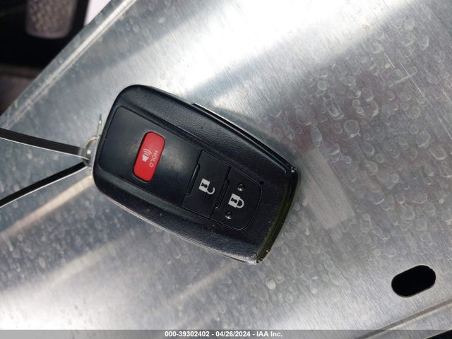 Toyota Rav4 Xle 2019 2T3W1RFV4KW021947 Image 11
