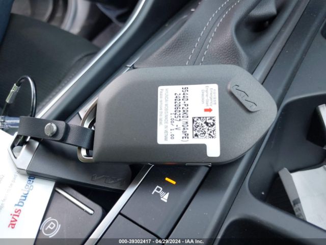 5XYRL4JC2RG278243 KIA SORENTO S