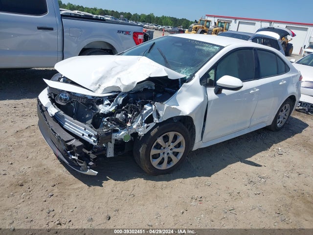 Toyota COROLLA LE 2023 JTDB4MEE8P3012656 Image 2