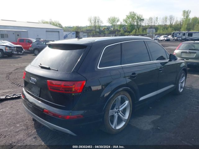 WA1VABF71KD022338 Audi Q7 55 Premium