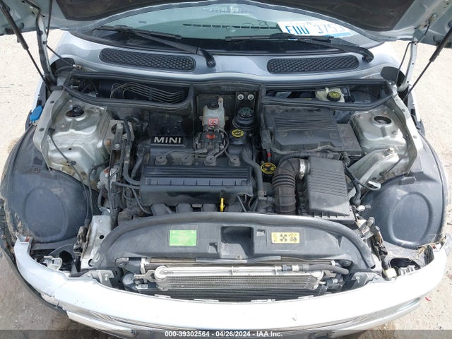 2003 MINI COOPER WMWRC334X3TJ51880 Photo 9