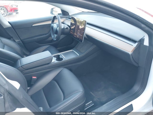 2023 TESLA MODEL 3 5YJ3E1EA2PF428184 Photo 4