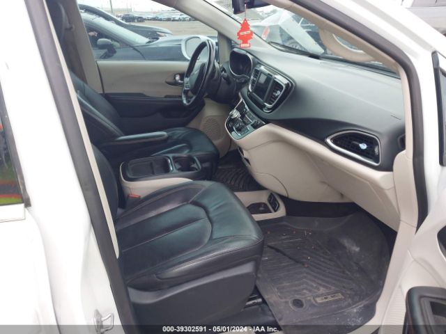 2C4RC1BG0LR128196 Chrysler Pacifica Touring L