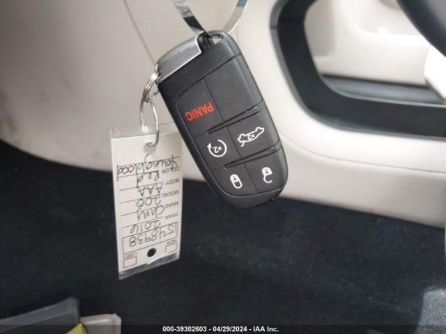 1C3CCCCG8GN162989 Chrysler 200 C