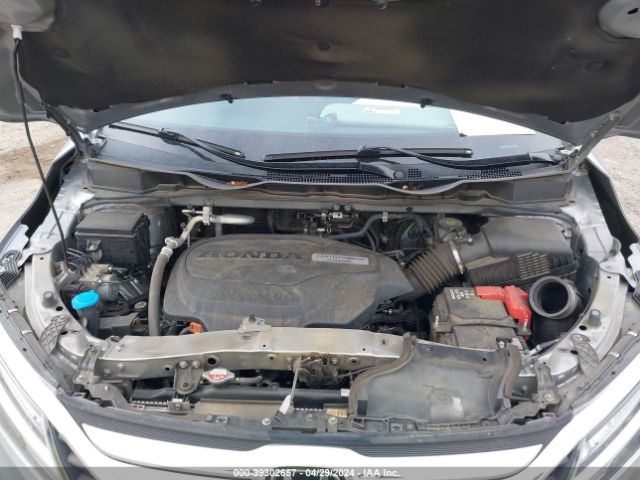 5FNRL6H92JB015705 Honda Odyssey Elite