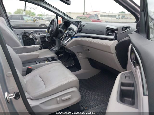 5FNRL6H92JB015705 Honda Odyssey Elite