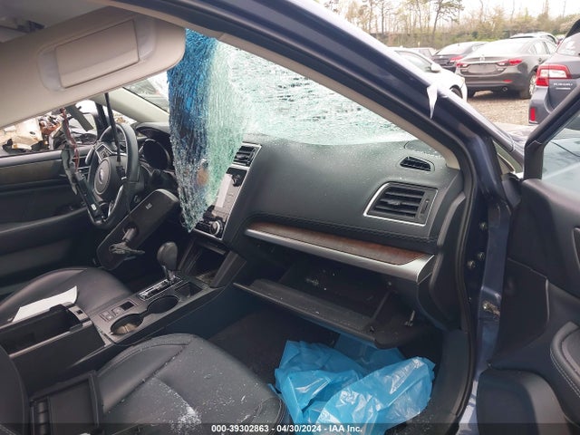Subaru Outback 2.5i Limited 2018 4S4BSANCXJ3310020 Image 5
