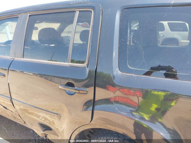 5FNYF3H39FB031646 Honda PILOT SE