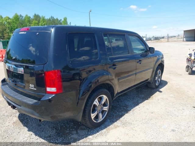 5FNYF3H39FB031646 Honda PILOT SE