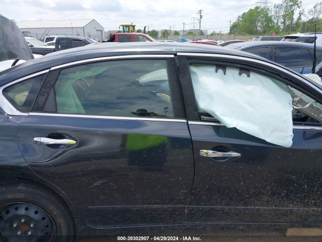 Nissan Altima 2.5 S 2015 1N4AL3AP4FC597661 Image 13