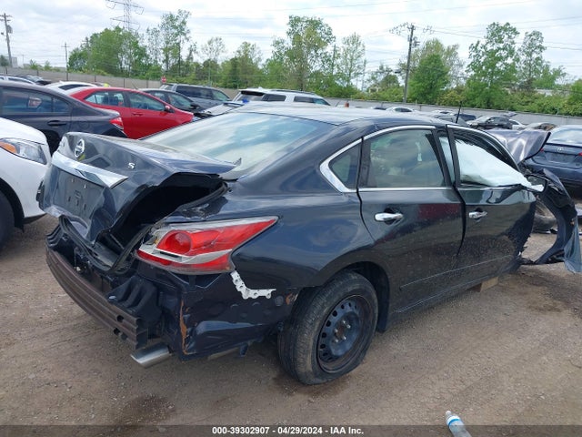 Nissan Altima 2.5 S 2015 1N4AL3AP4FC597661 Image 4