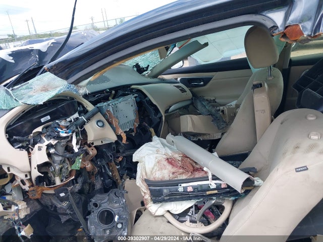 Nissan Altima 2.5 S 2015 1N4AL3AP4FC597661 Image 5