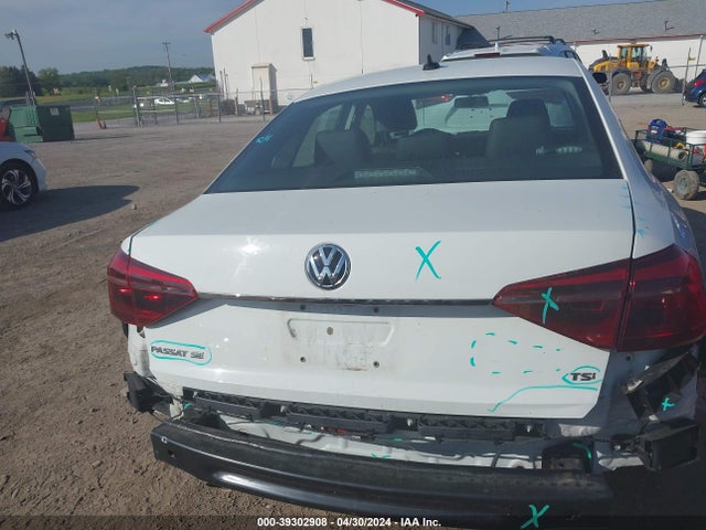 1VWBT7A31HC002722 Volkswagen Passat 1.8t Se