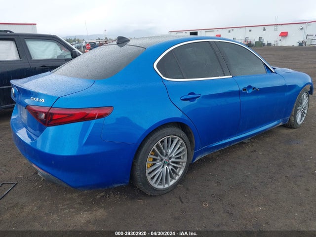ZARFANBN8K7609253 Alfa Romeo Giulia Ti Lusso Awd